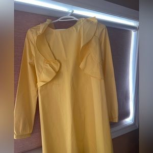 Beautiful yellow top - with ticket!